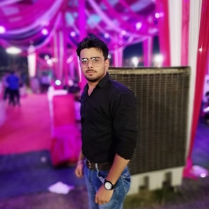 Chirag - Commerce tutor - Noida