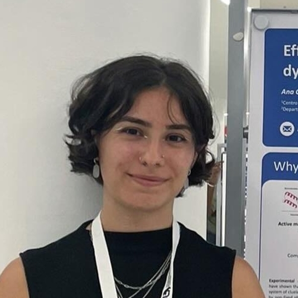 Carolina - Professor de matemática - Lisboa