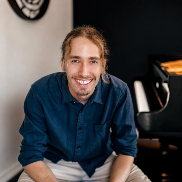 Harrison - Piano teacher - Red Hook