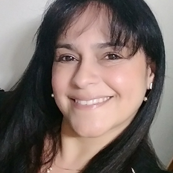 Renatadopphotmailcom - Professor de português para estrangeiros - Vila Prudente