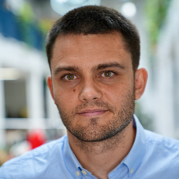 Louis - Prof de physique - chimie - Paris 5e