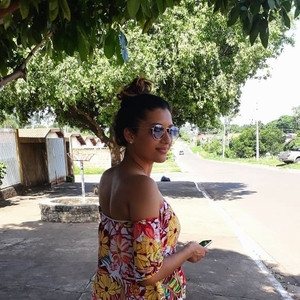 Thayane - Professor de biologia - Ribas do Rio Pardo