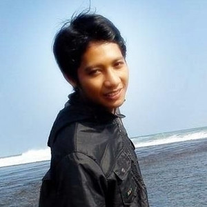 Sun - Guru menulis blog - Magelang Selatan