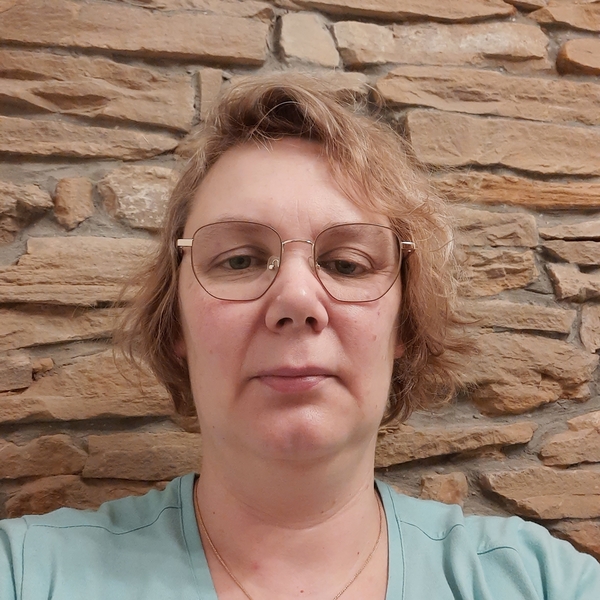 Valérie - Prof de bureautique - Virton