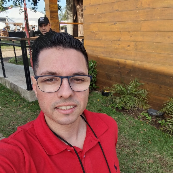 Thomas - Professor de direito civil - Porto Alegre