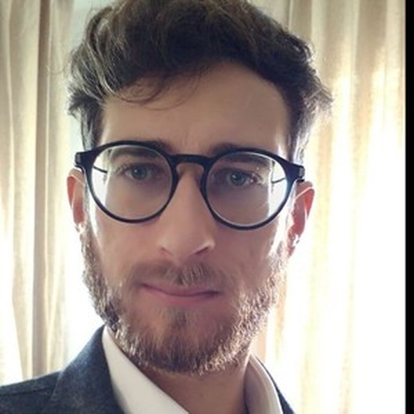 Nicola - Insegnante di informatica per debuttanti - Porto San Giorgio