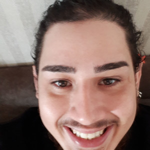 Lucas - Professor de filosofia - Centro