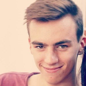 Arnaud - Prof de photoshop - Houyet