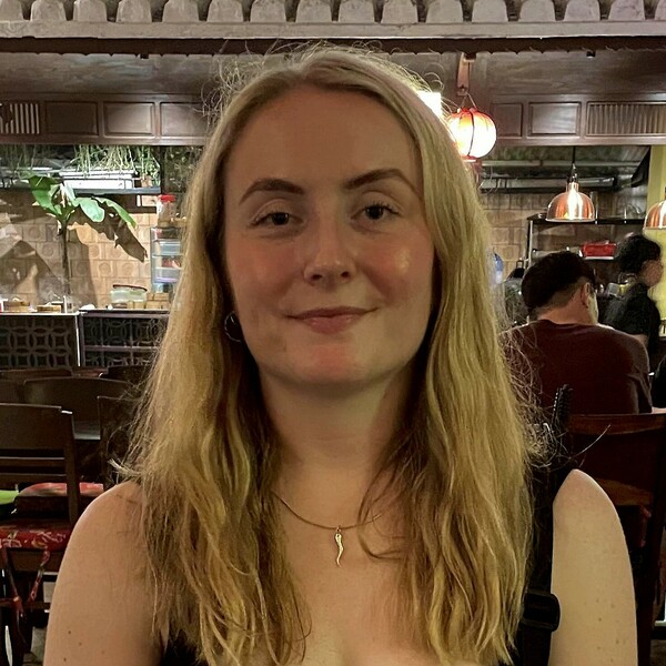 Katina - Esol (english) tutor - Browns Plains