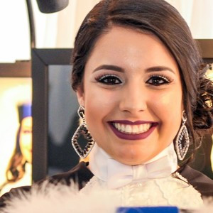 Thaissa - Professor de química - Nonoai