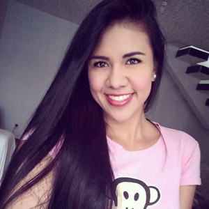 Nicole - Profe de ponerse en forma - Bucaramanga
