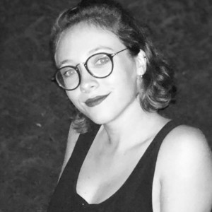 Angèle - Prof d'anglais - Romainville