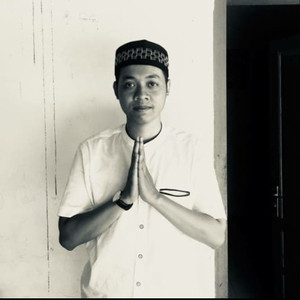 Meigi Adi - Guru bimbingan sekolah - DKI Jakarta