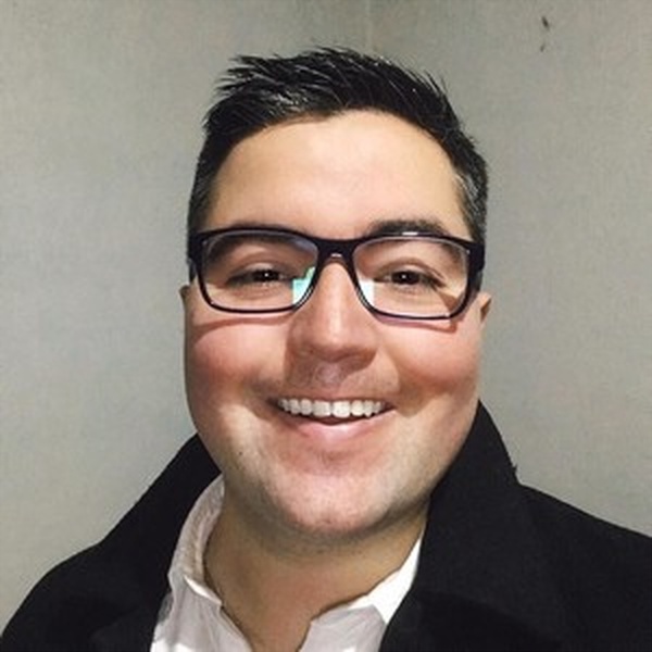 Marco - Profe de inglés - Los Angeles