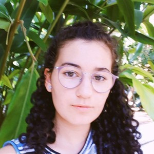 Maya - French tutor - Milton