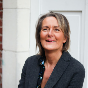 Sophie - Prof d'aide à la rédaction de cv - lettre de motivation - Lille