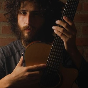 Arthur - Prof de viola - Centro Histórico