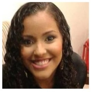 Karla Cristiane Ribeiro - Professor de expressão oral - italiano - Praia do Canto