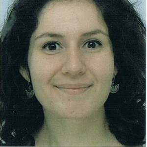 Adèle - Prof d'économie - Paris