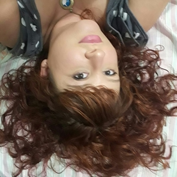 Aline - Professor de redação - Paranaguá
