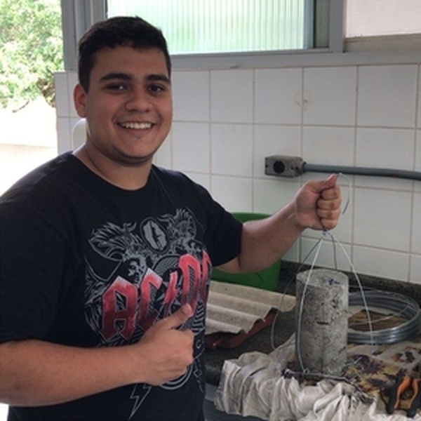 Vinicius - Professor de autocad - Paranaguá