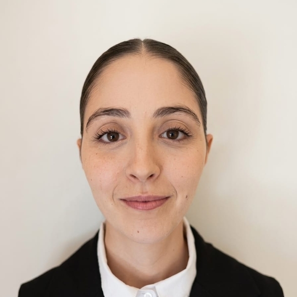 Nassima - professeur de mathématiques - Brest
