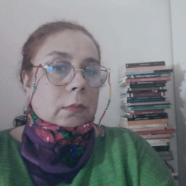 Catarina - Professor de Auxílio na redação de dissertações e teses - Lisboa