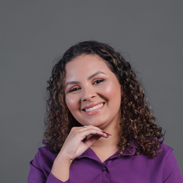 Mikaelly - Professor de inglês - Tianguá