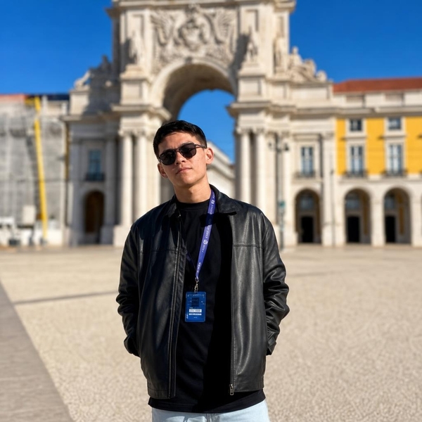 Jhonata - Professor de programação - Teresina