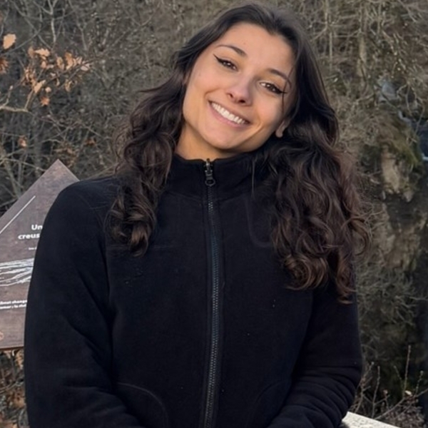 Manon - professeur de mathématiques - Wavre