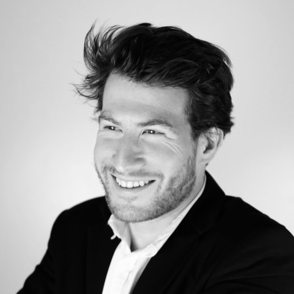 Thomas - Prof de préparation concours écoles de commerce - Paris 17e