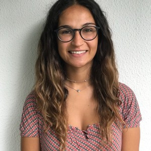 Alexandra - Professor de inglês - Rio Meão