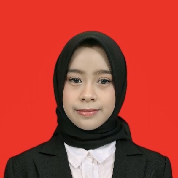 Eva - Guru hukum - Jambi