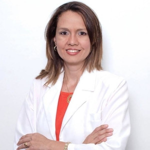Mharian - Profe de cosmetología - Arica