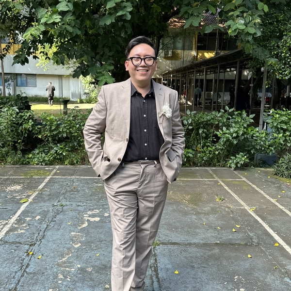 Rezky - Guru bahasa inggris - Jakarta