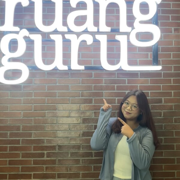 Agnes putrisia - Guru bahasa inggris - Purwokerto