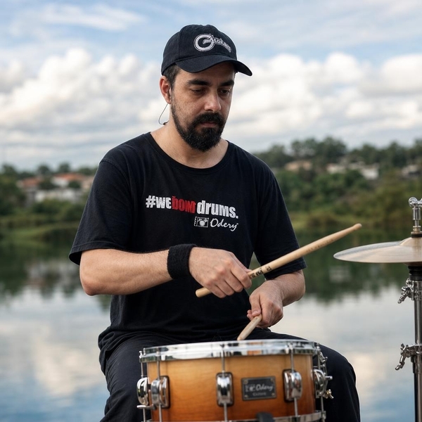 Nuno - Professor de Bateria - Asa Norte
