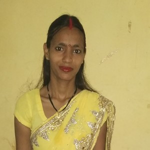 SAROJINI - Hindi teacher - Gurugram