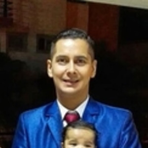 John - Profesor de ingeniería - Neiva