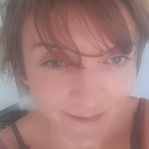 Melanie - Prof d'histoire - Léon