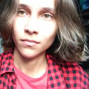 Leticia - Prof de iniciação à informática - 