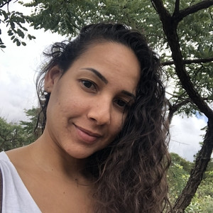 Lilian - Professor de biologia - 