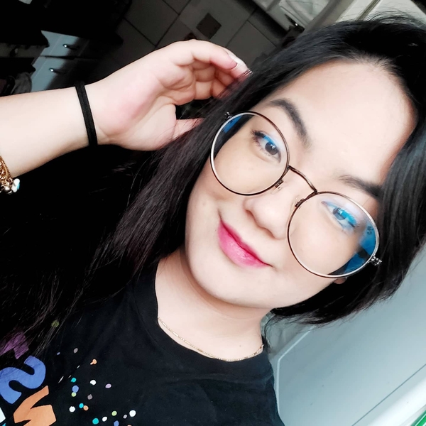 Yumi - Professor de japonês - Maringá