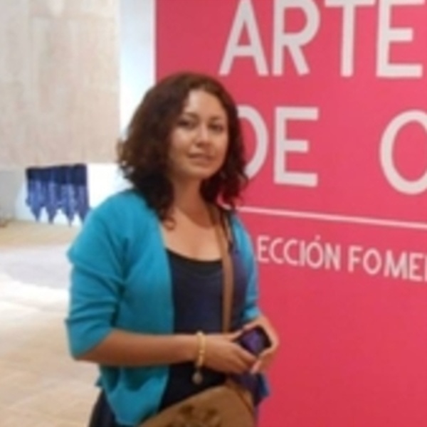 Liliana - Profe de ciencias sociales - El Pueblito