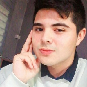 Kevin - Profesor de historia - Concepción