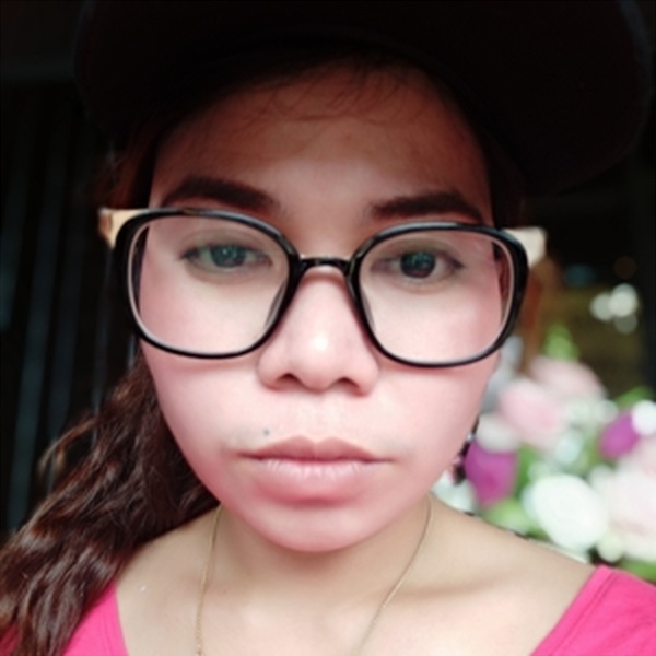 Lina - Guru bahasa inggris - Tangerang Selatan
