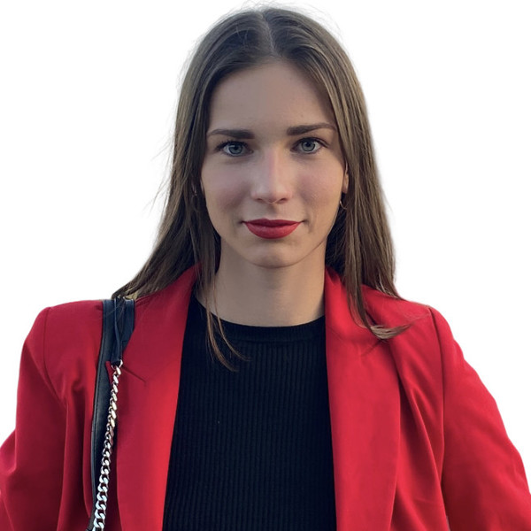 Cloé - Prof de ressources humaines - Paris