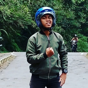 Fajar - Guru gitar - Malang