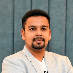 Nirav - Economics tutor - Mumbai