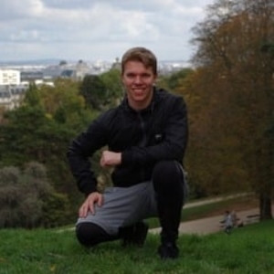 Alexandr - Prof de ski acrobatique - Paris 18e